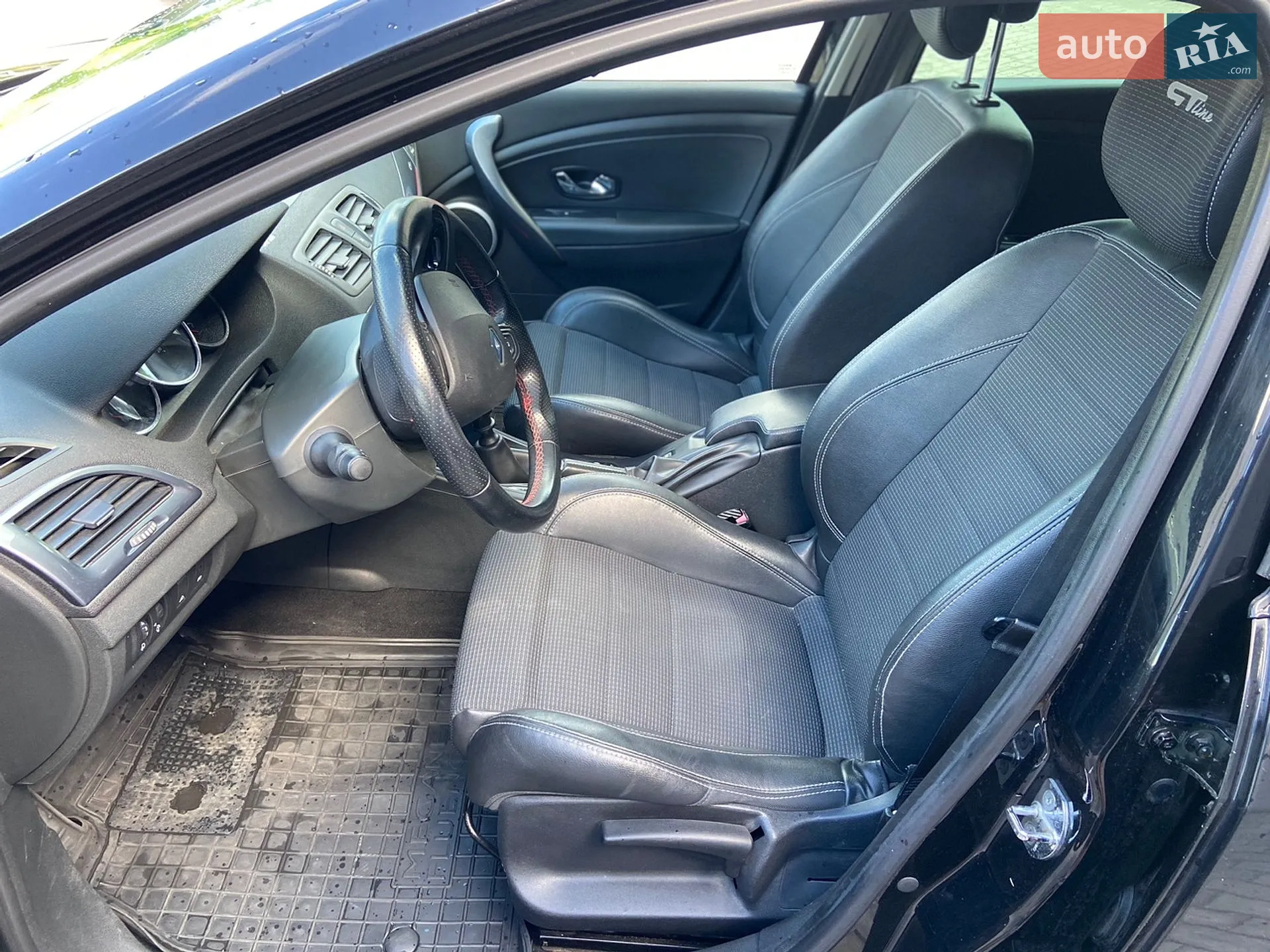 2012 Renault Megane - мініатюра 17