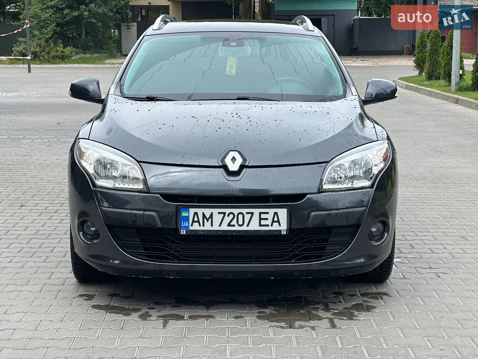 2010 Renault Megane - мініатюра 2