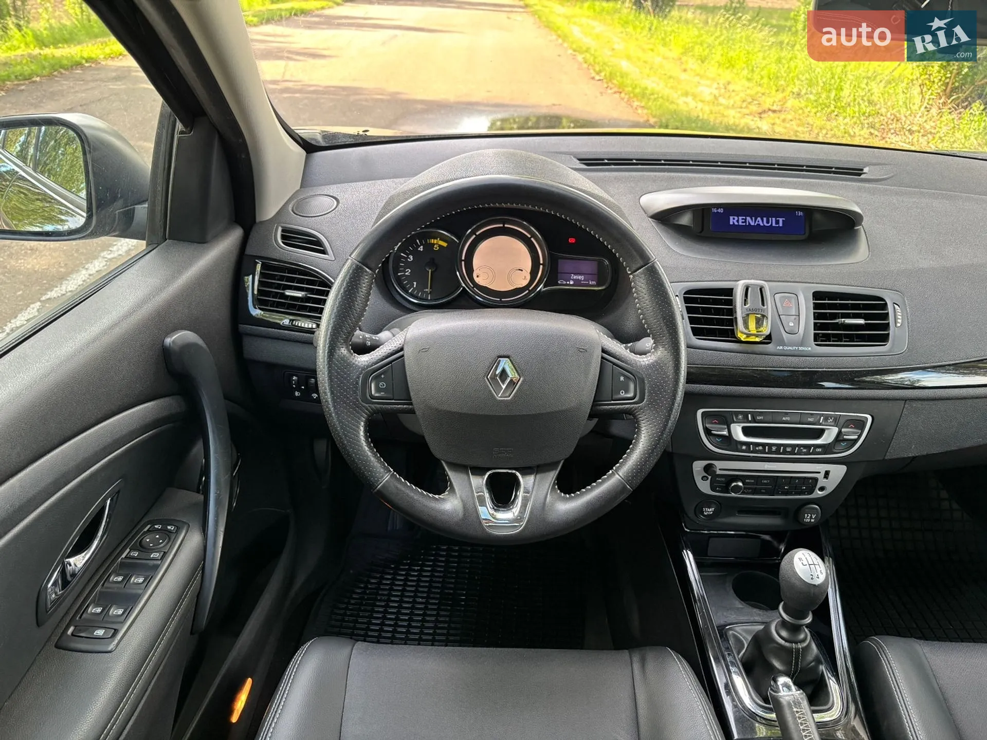 2013 Renault Megane - мініатюра 11