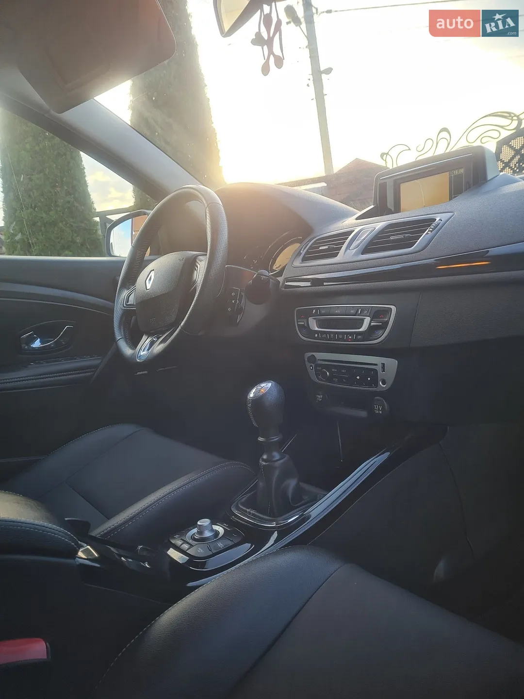 2013 Renault Megane - мініатюра 108