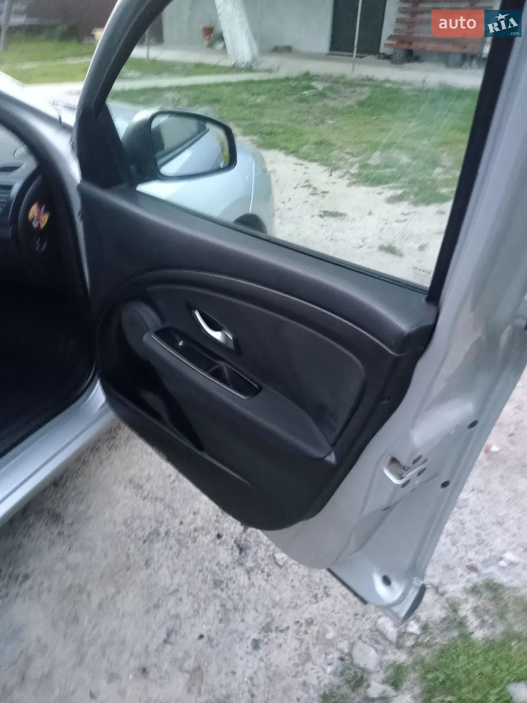 2010 Renault Megane - мініатюра 19
