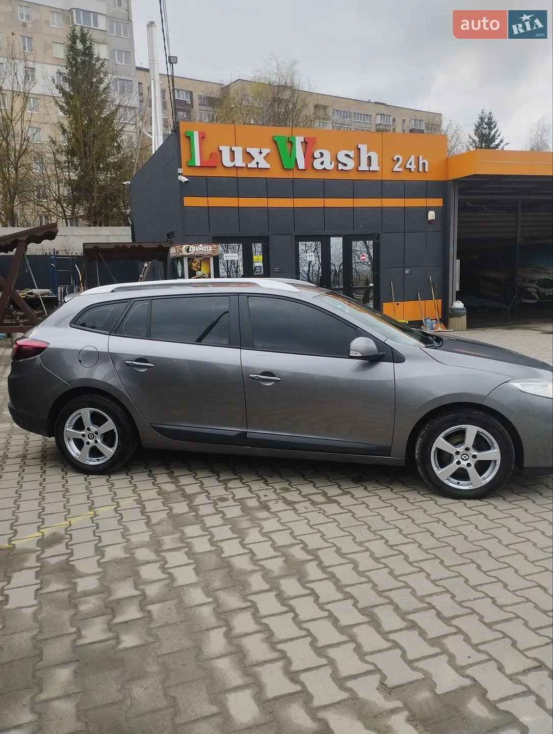 2012 Renault Megane - мініатюра 12