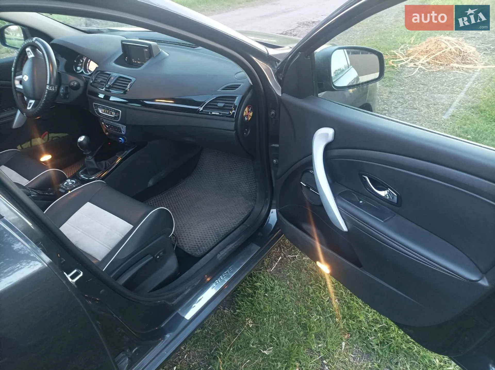 2012 Renault Megane - мініатюра 13