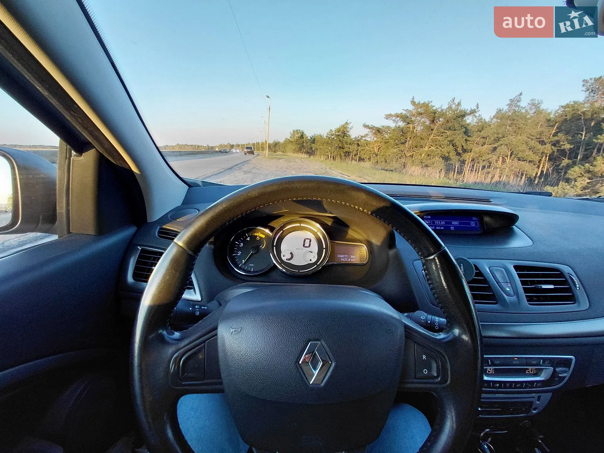 2014 Renault Megane - мініатюра 15