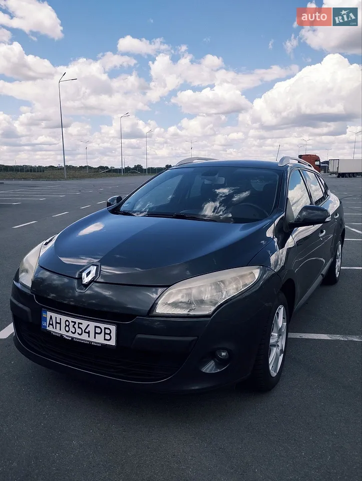 2010 Renault Megane - мініатюра 35