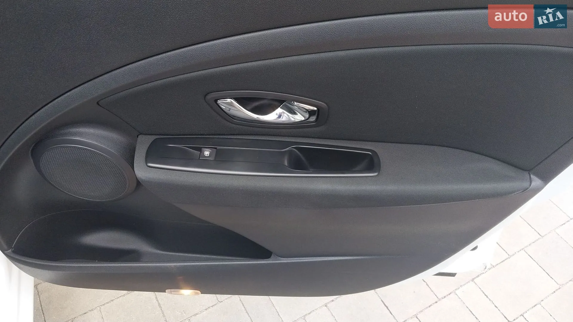 2011 Renault Megane - мініатюра 39