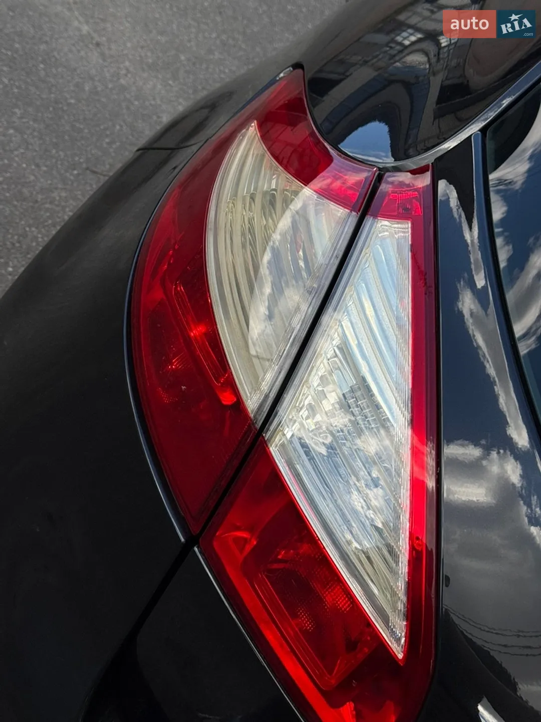 2010 Renault Megane - мініатюра 35