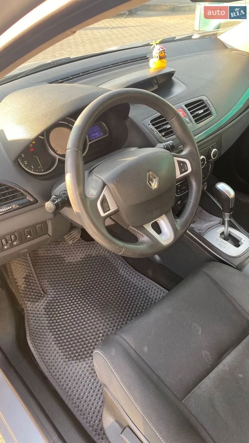 2011 Renault Megane - мініатюра 15