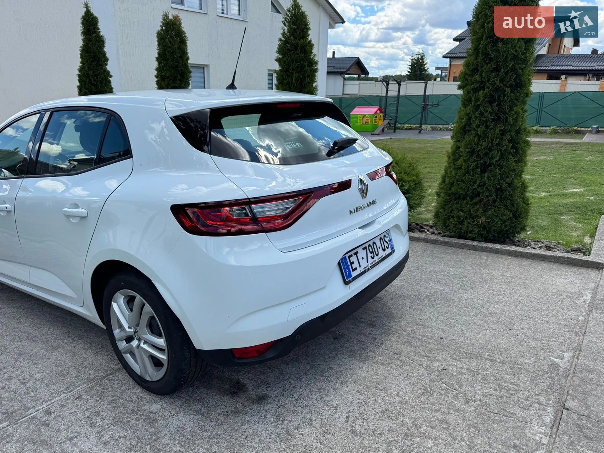2017 Renault Megane - мініатюра 11