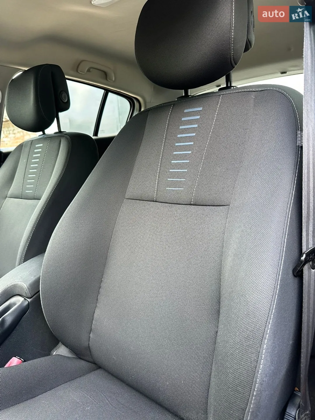 2010 Renault Megane - мініатюра 25