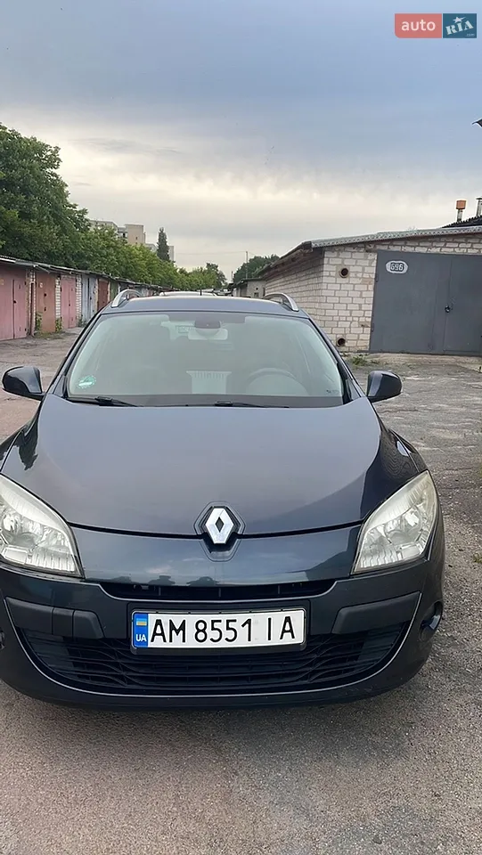 2010 Renault Megane - мініатюра 14