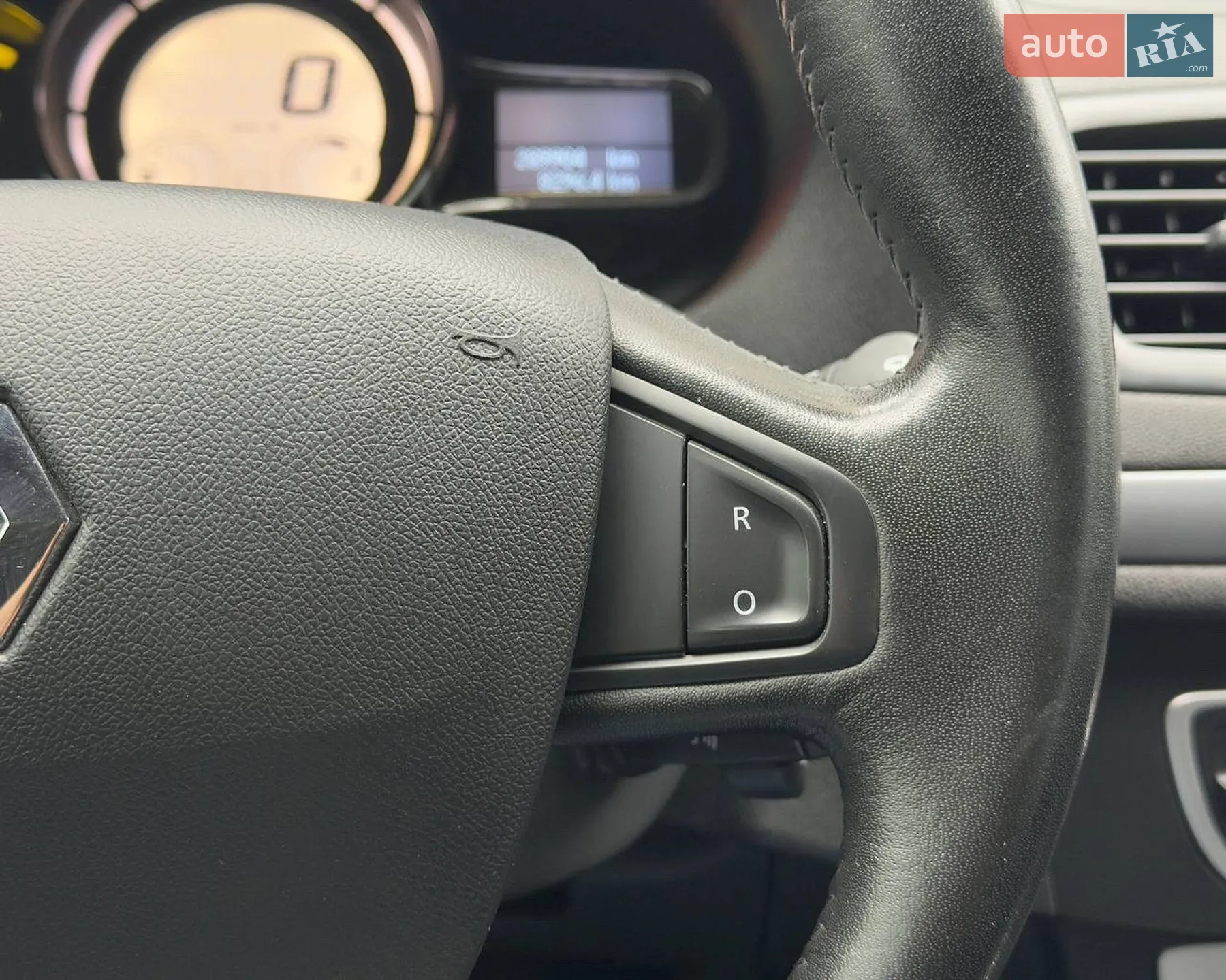 2015 Renault Megane - мініатюра 21
