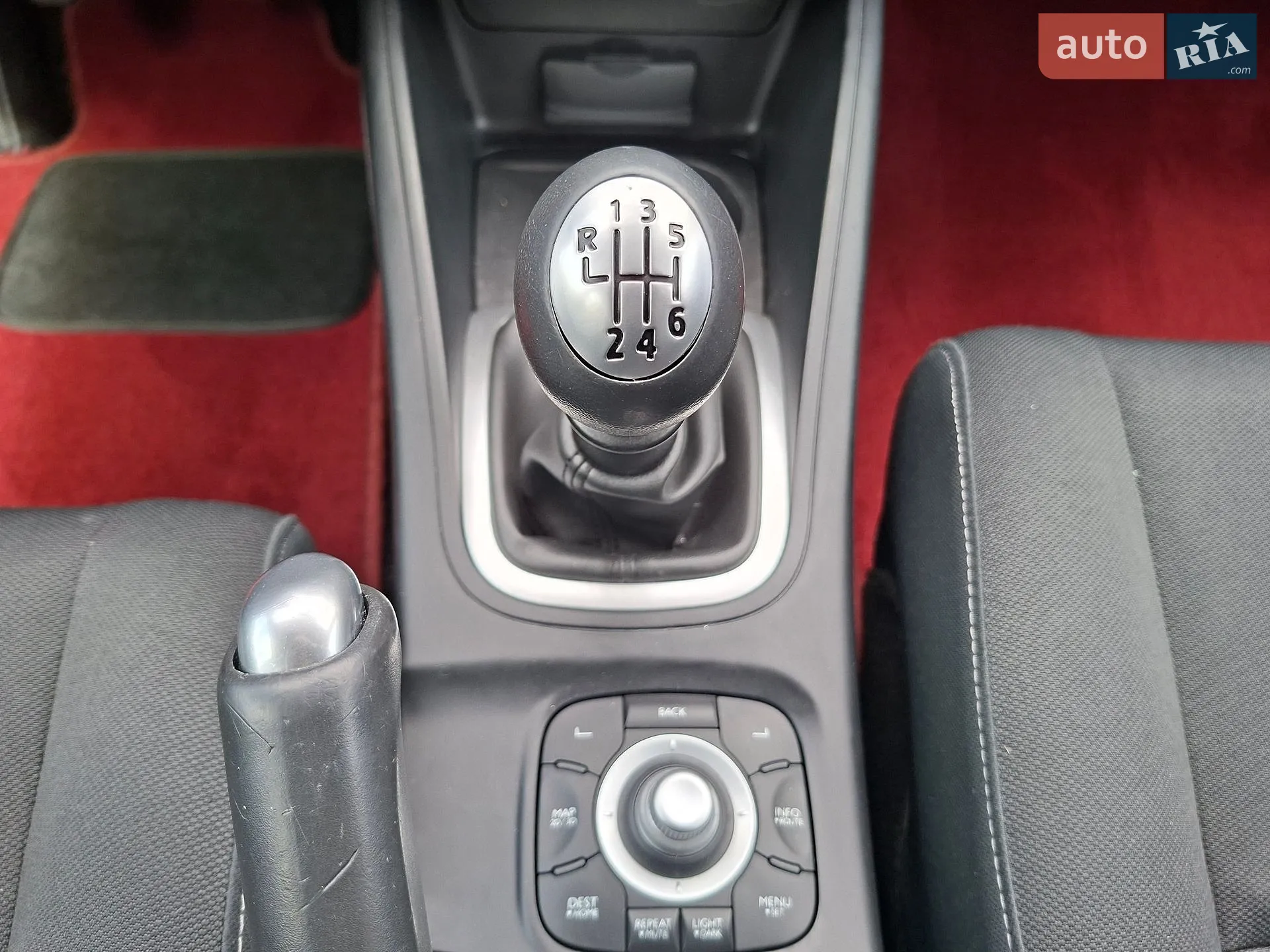 2011 Renault Megane - мініатюра 26
