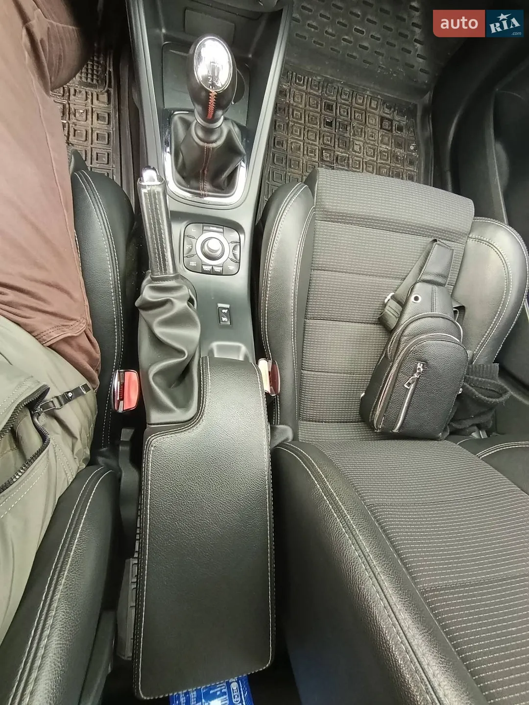 2012 Renault Megane - мініатюра 22