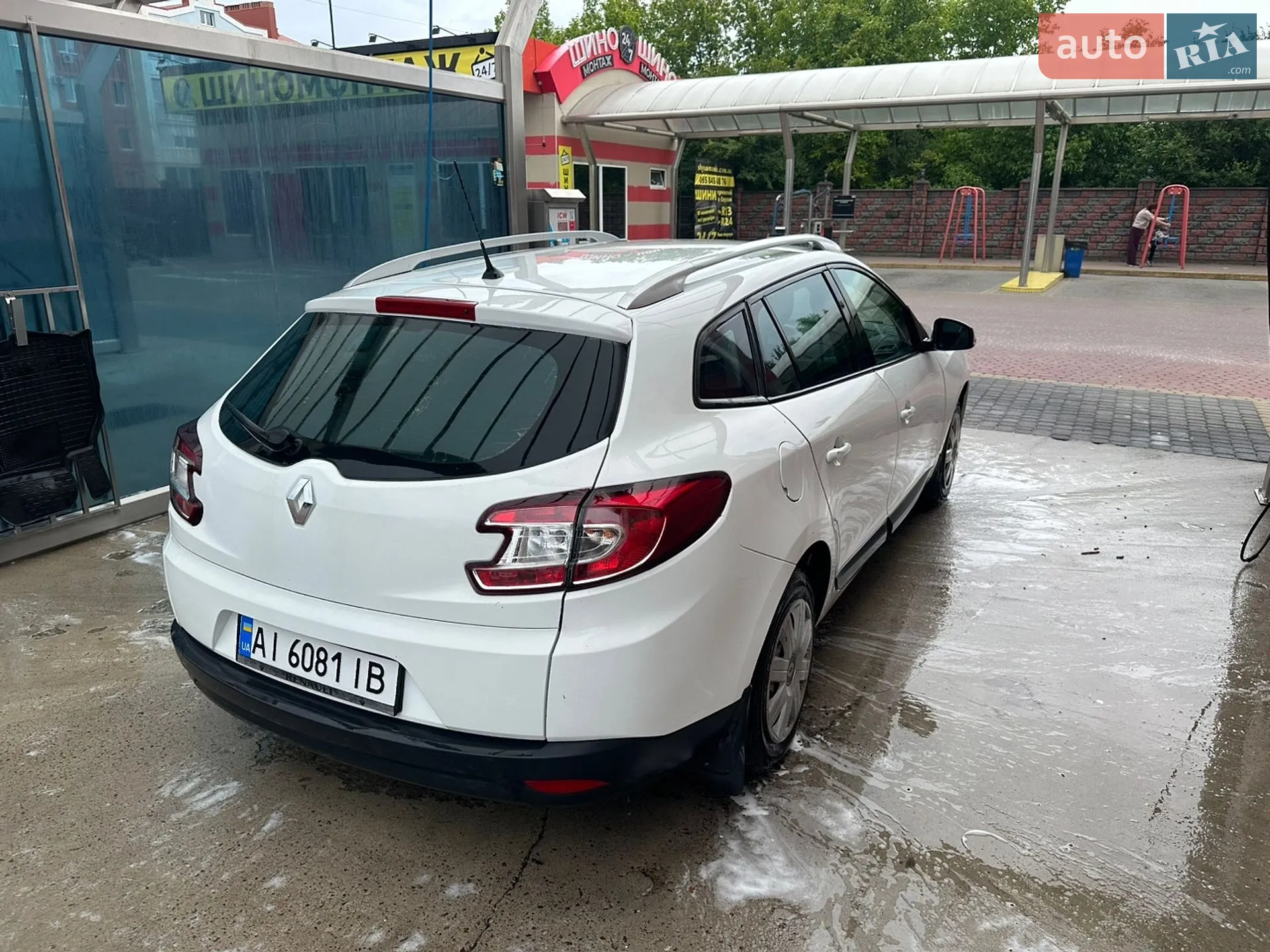 2010 Renault Megane - мініатюра 19