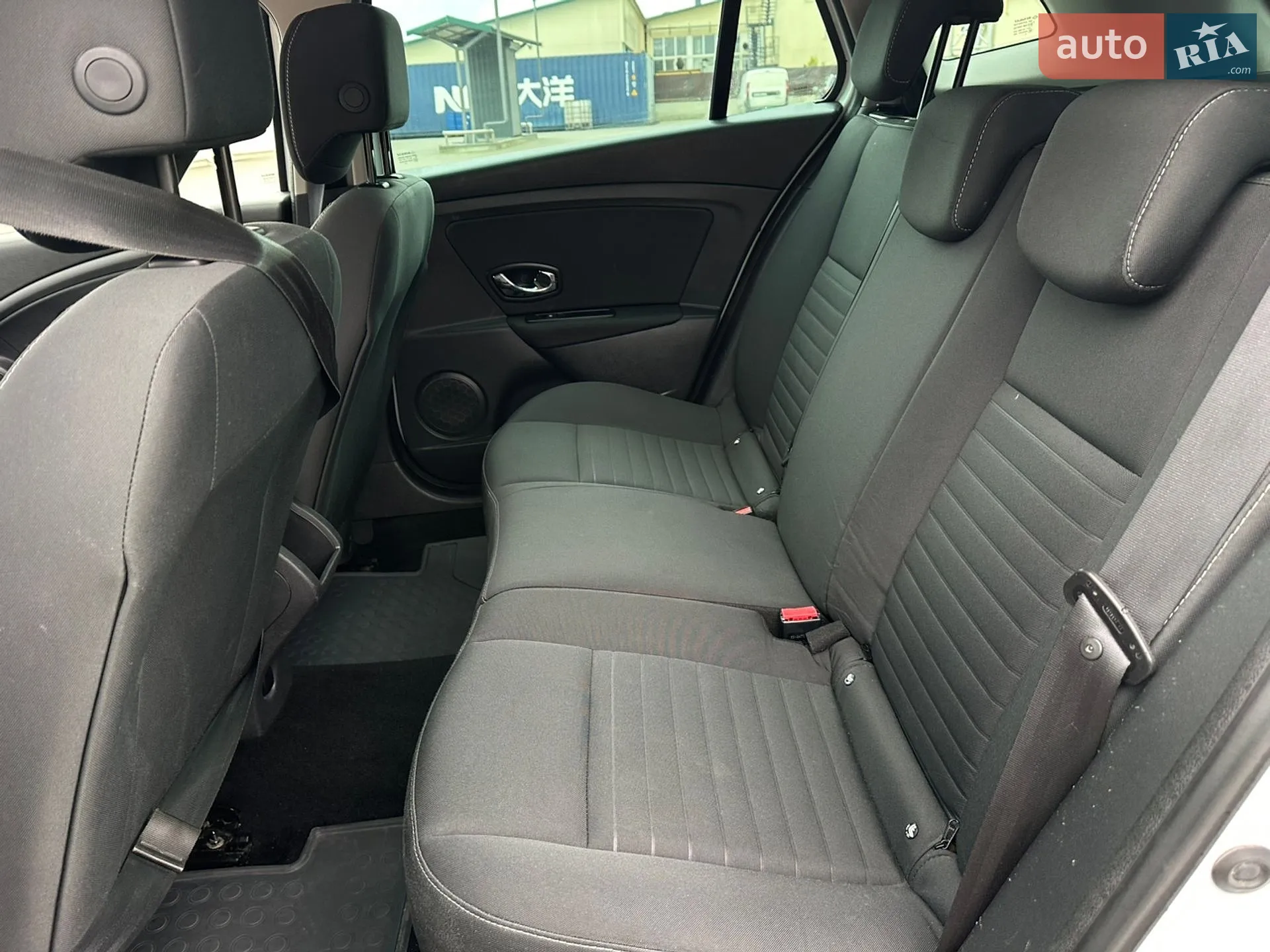 2010 Renault Kangoo - мініатюра 21