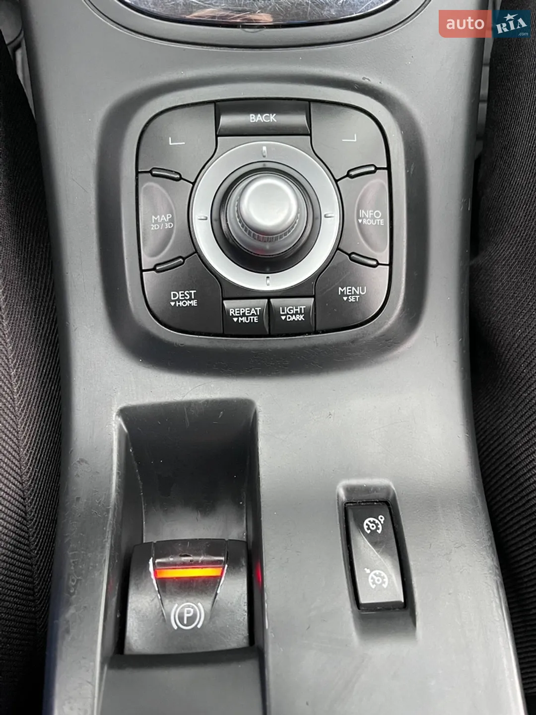 2013 Renault Megane - мініатюра 28