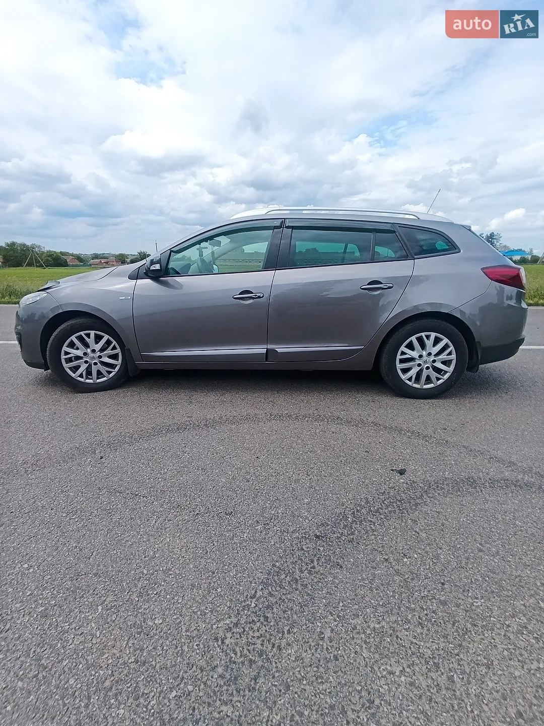 2013 Renault Megane - мініатюра 2