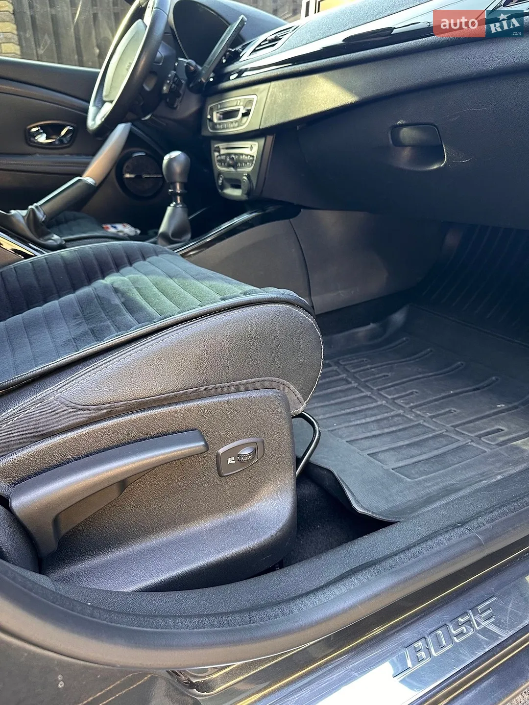 2011 Renault Megane - мініатюра 16