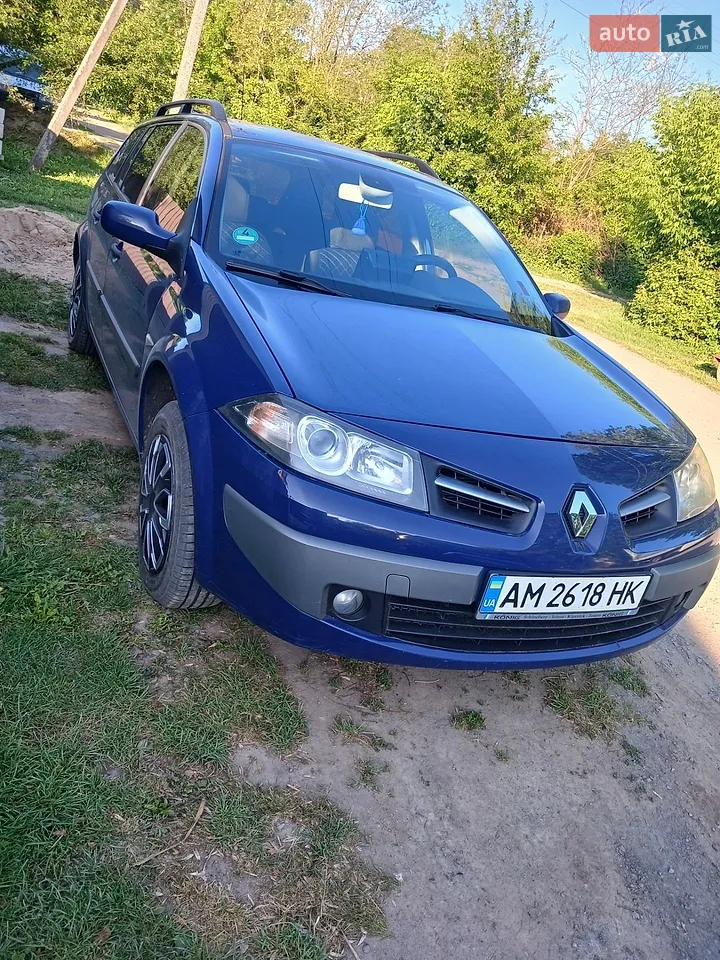 2010 Renault Megane - мініатюра 28