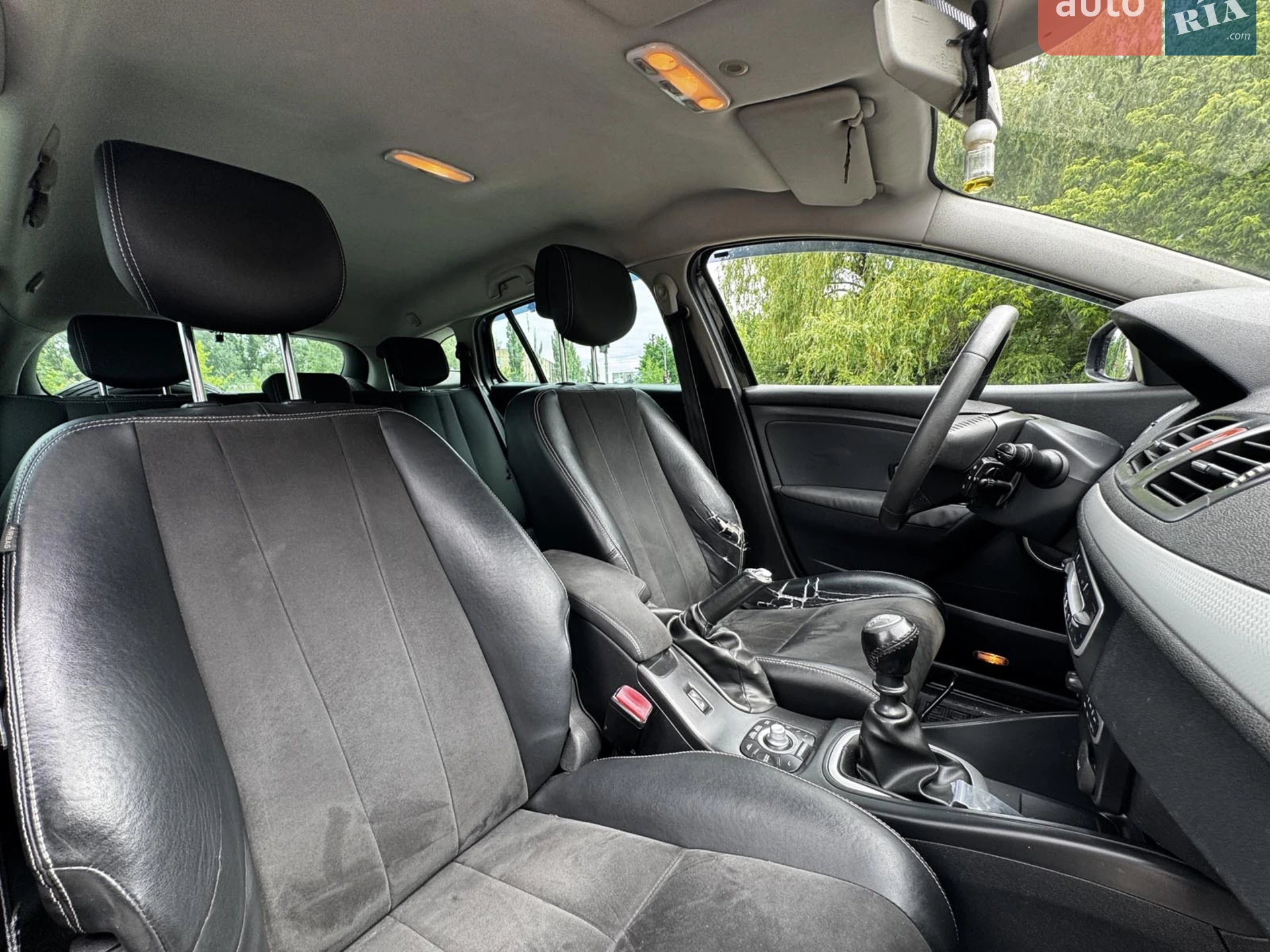 2010 Renault Megane - мініатюра 41