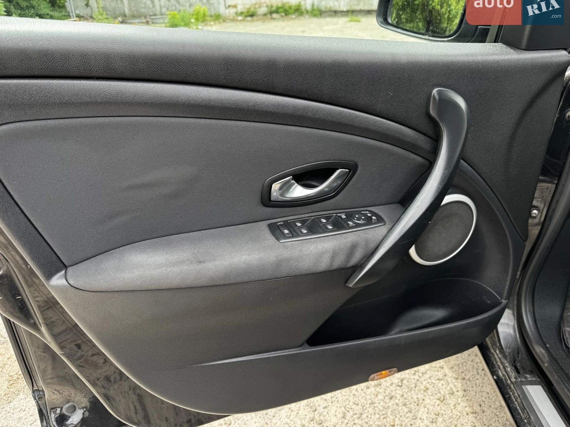 2010 Renault Megane - мініатюра 28