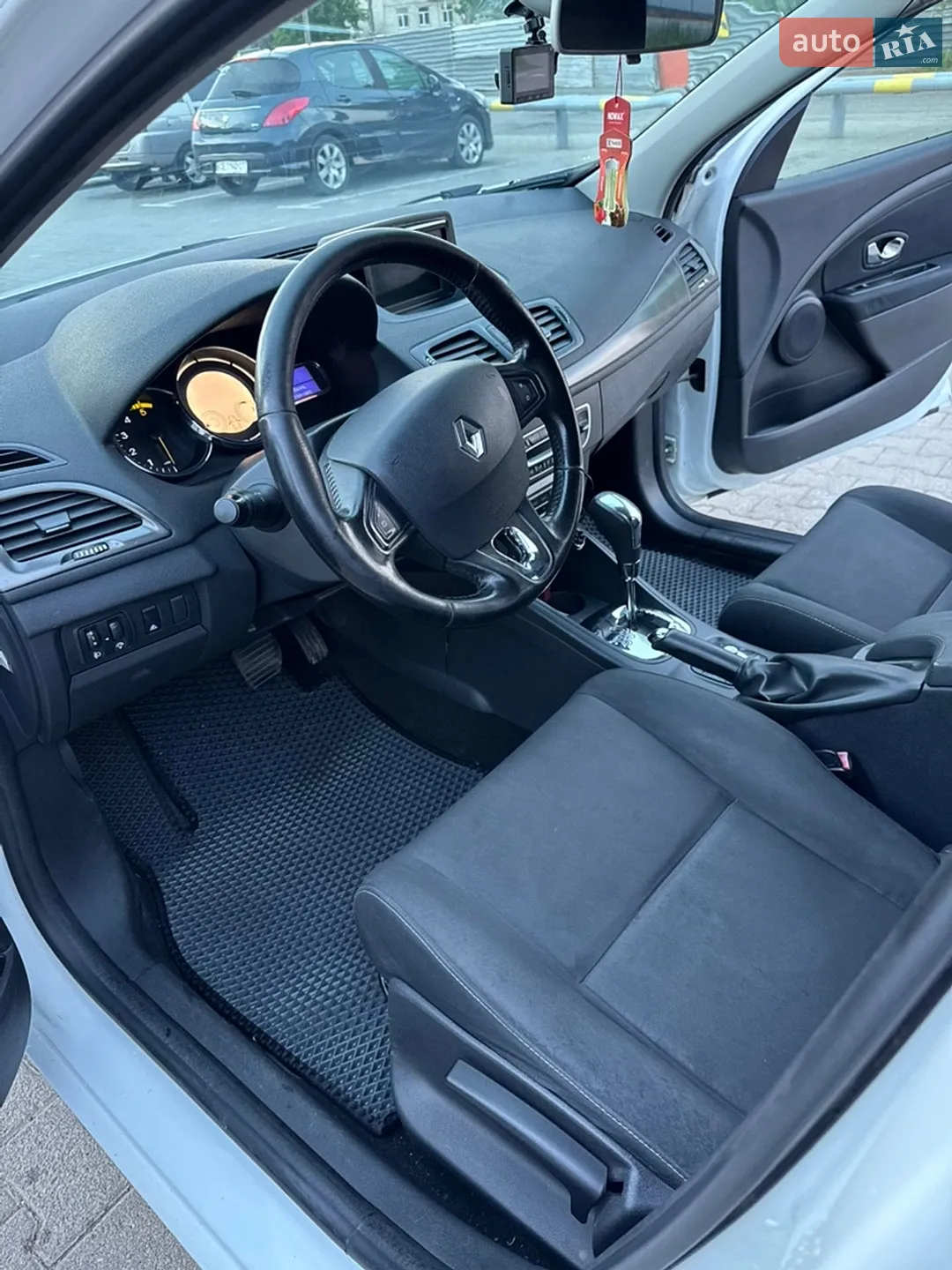 2013 Renault Megane - мініатюра 14