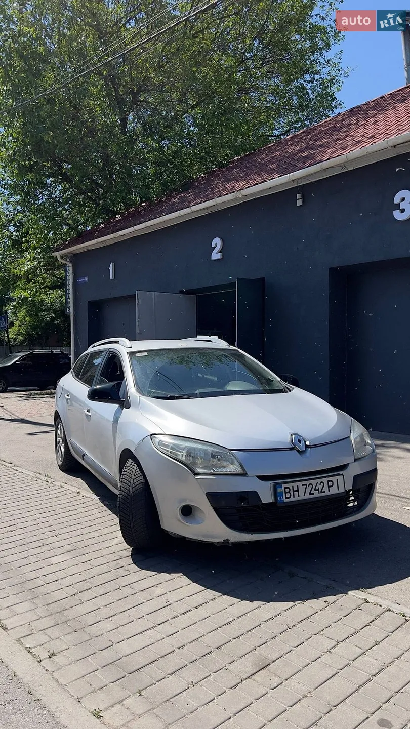2011 Renault Megane - мініатюра 14