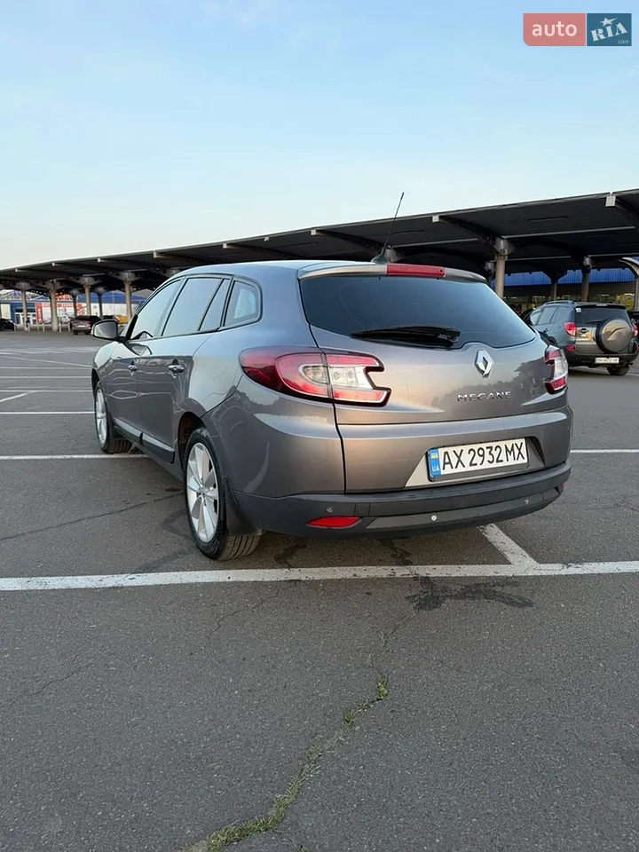 2013 Renault Megane - мініатюра 24