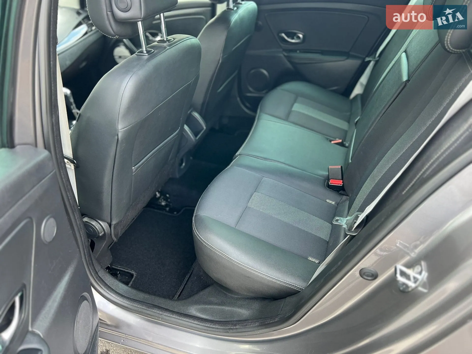 2014 Renault Megane - мініатюра 22