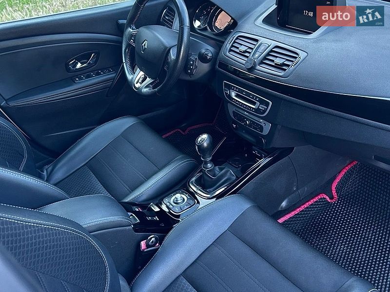 Универсал Renault Megane 2015 в Николаеве фото 14 Универсал Renault Megane 2015 в Николаеве
