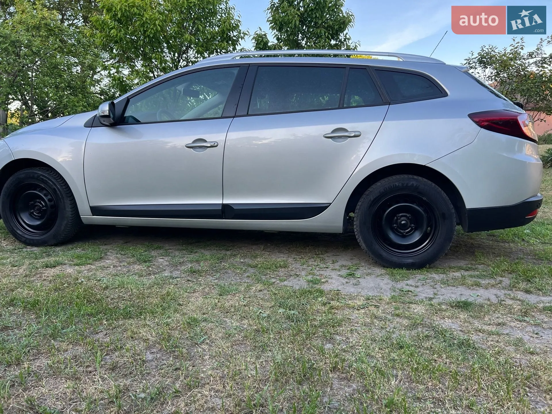 2010 Renault Megane - мініатюра 81