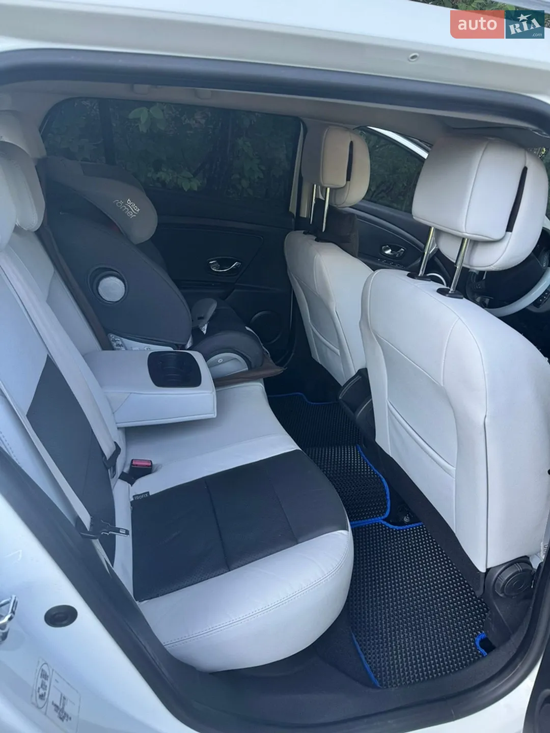 2012 Renault Megane - мініатюра 43
