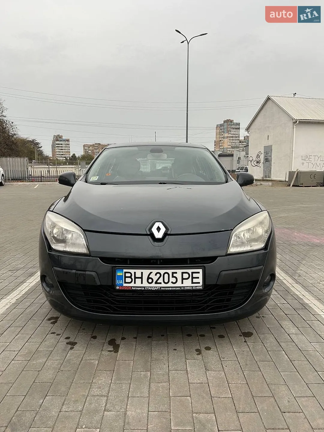 2010 Renault Megane - мініатюра 2