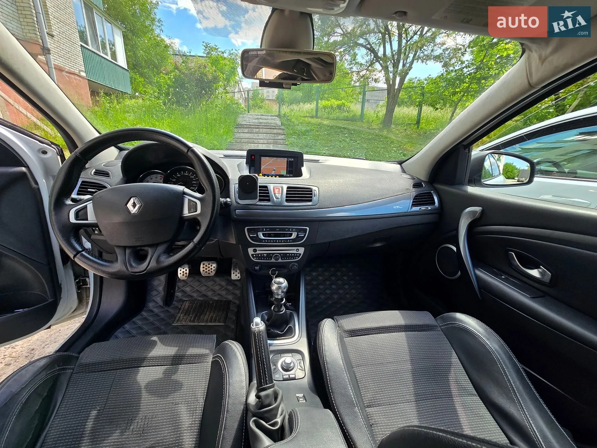 2011 Renault Megane - мініатюра 10