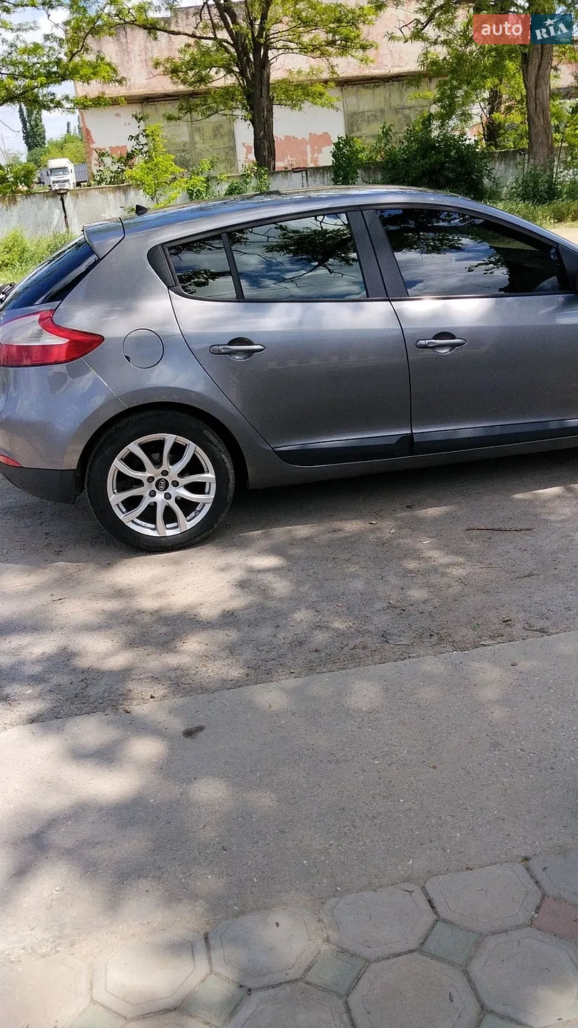 2010 Renault Megane - мініатюра 4