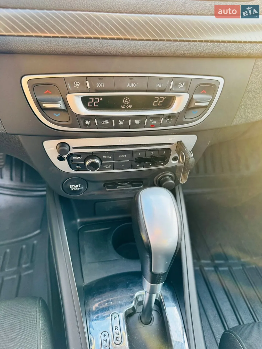 2012 Renault Megane - мініатюра 23