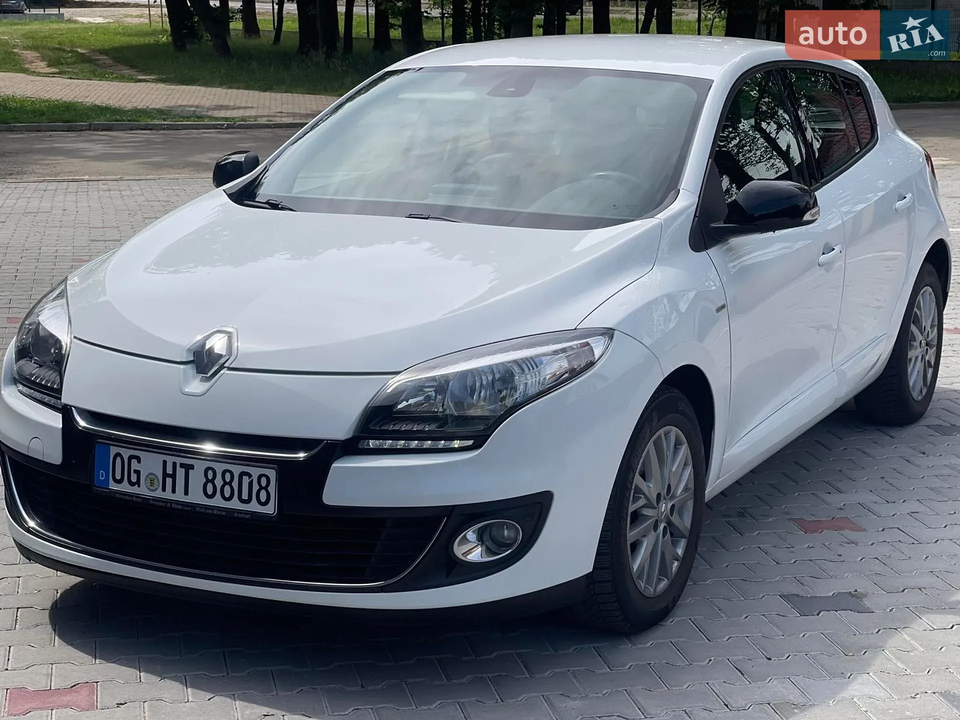 2012 Renault Megane - мініатюра 16