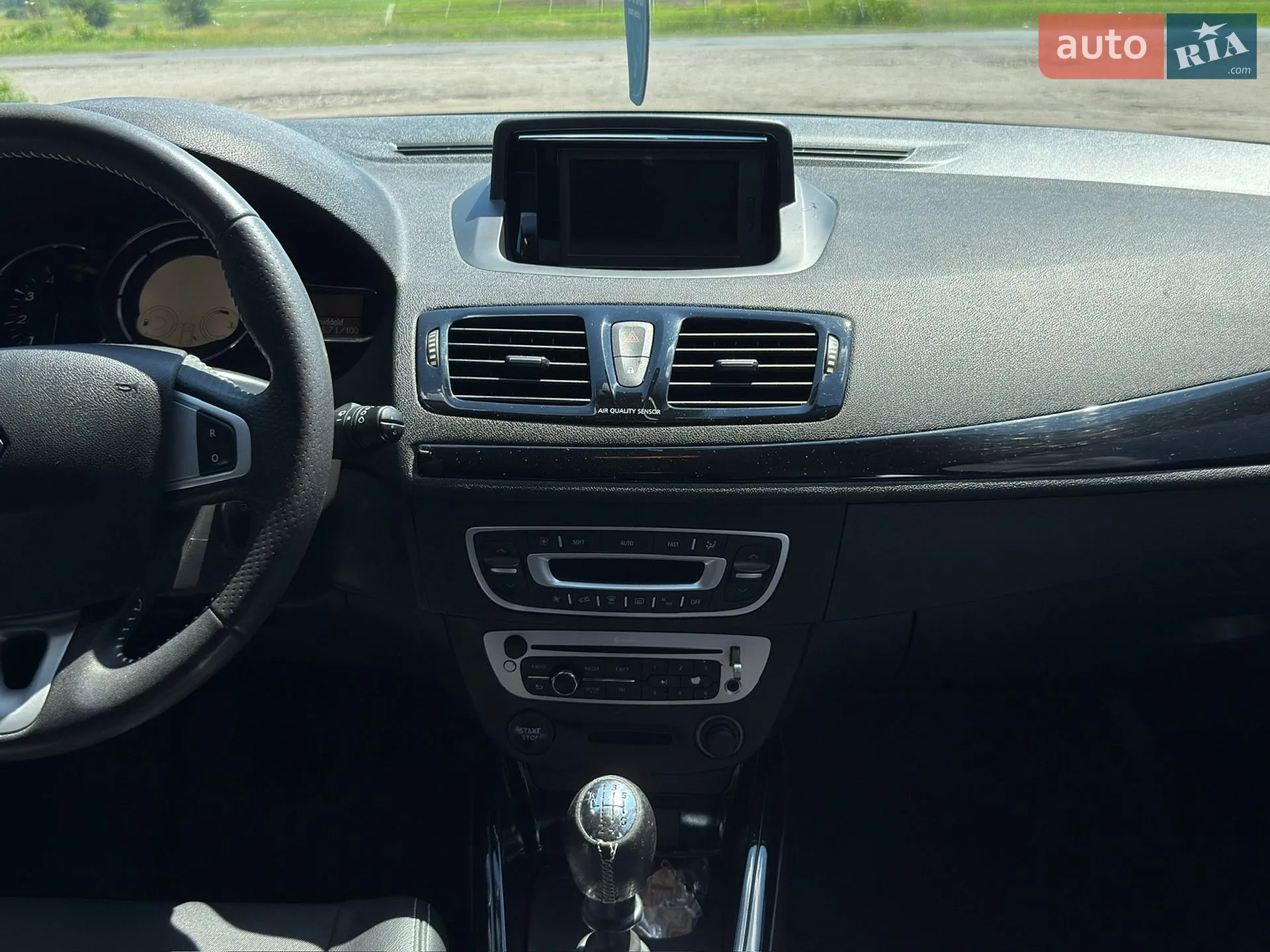 2012 Renault Megane - мініатюра 24