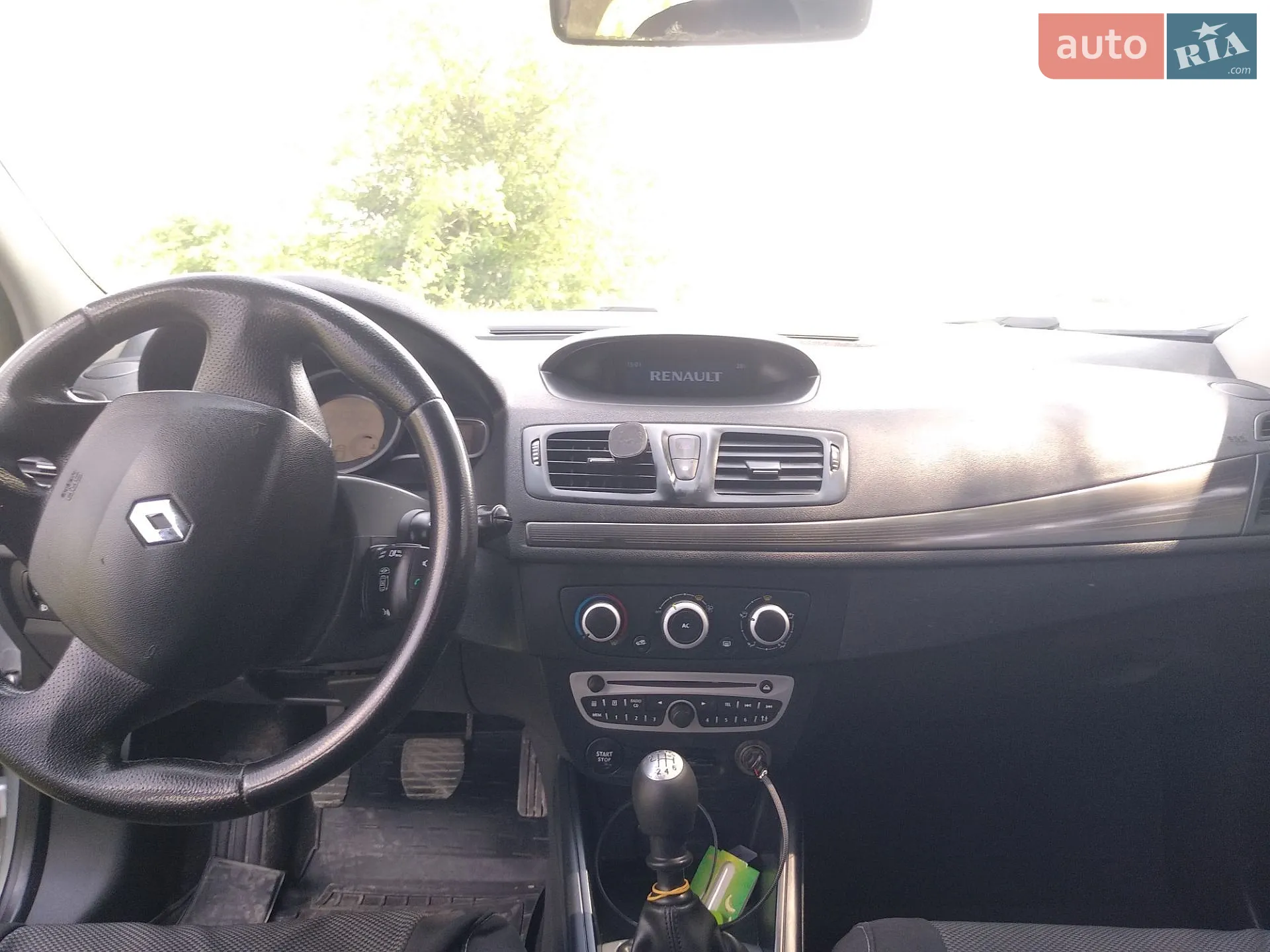 2012 Renault Megane - мініатюра 21