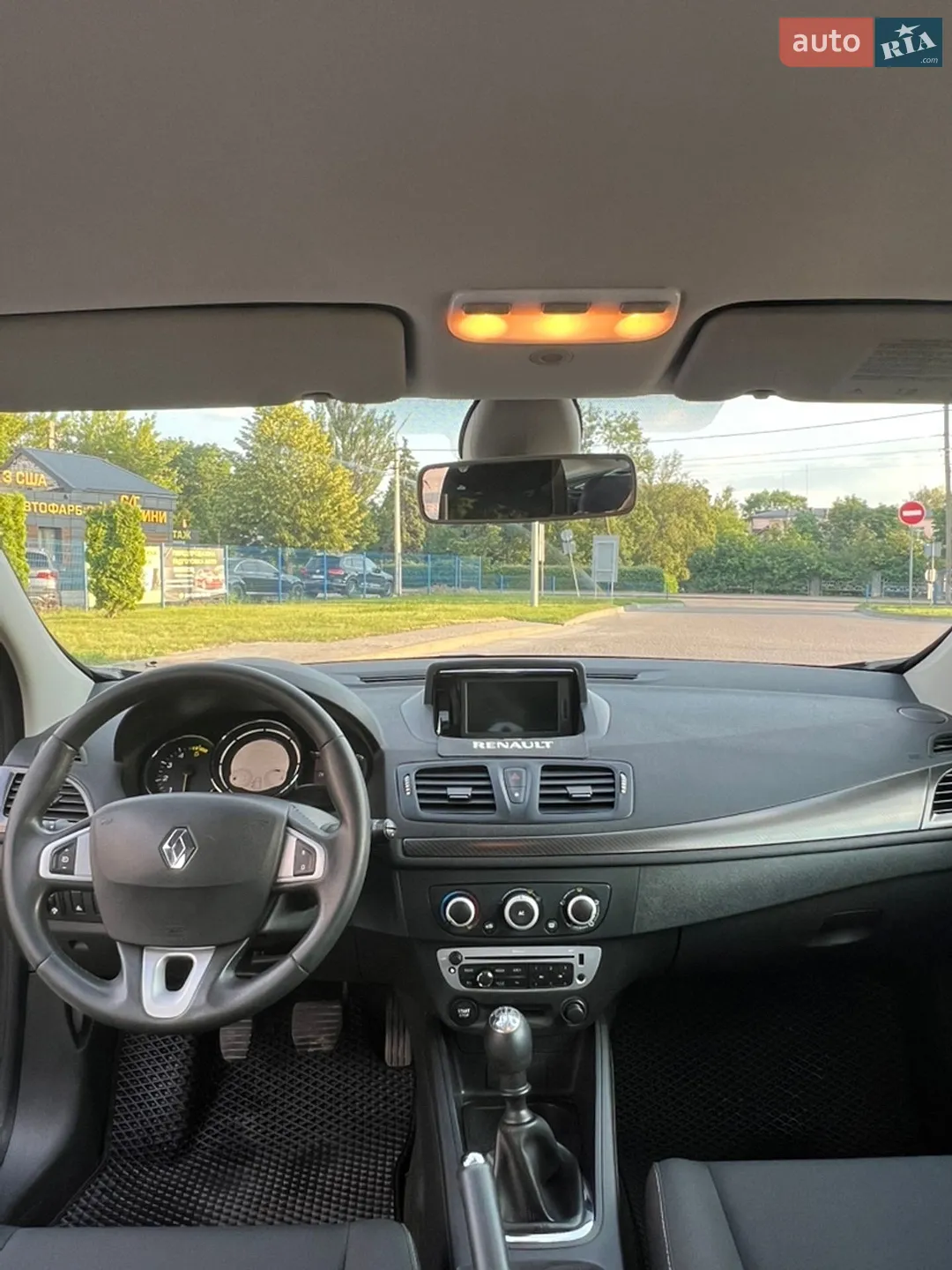 2012 Renault Megane - мініатюра 23
