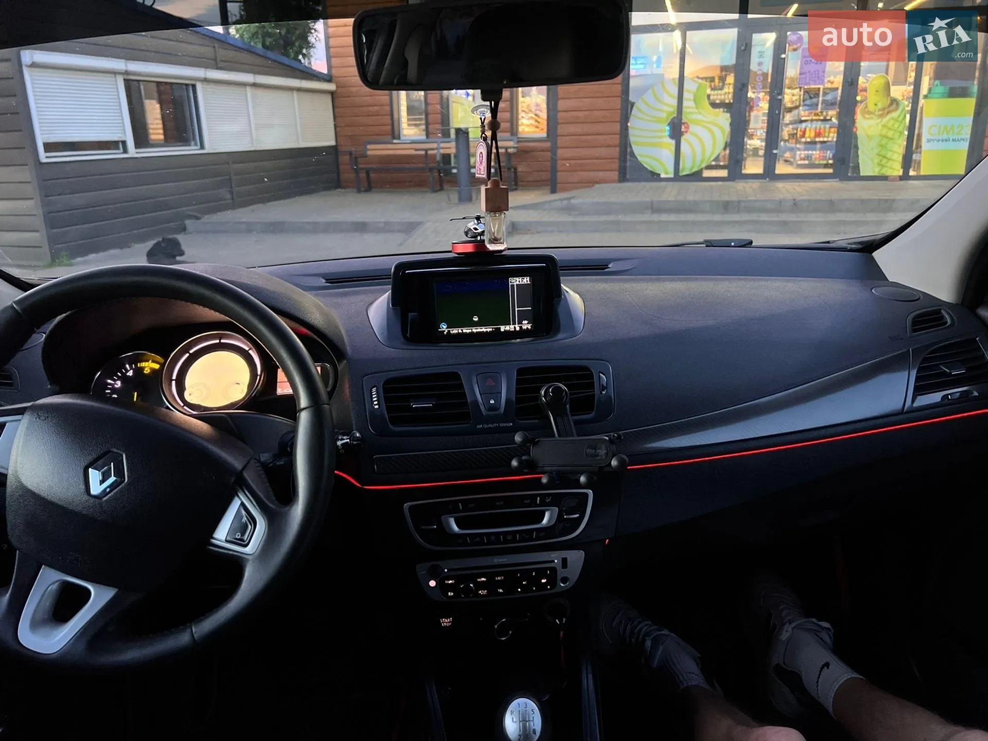 2012 Renault Megane - мініатюра 29