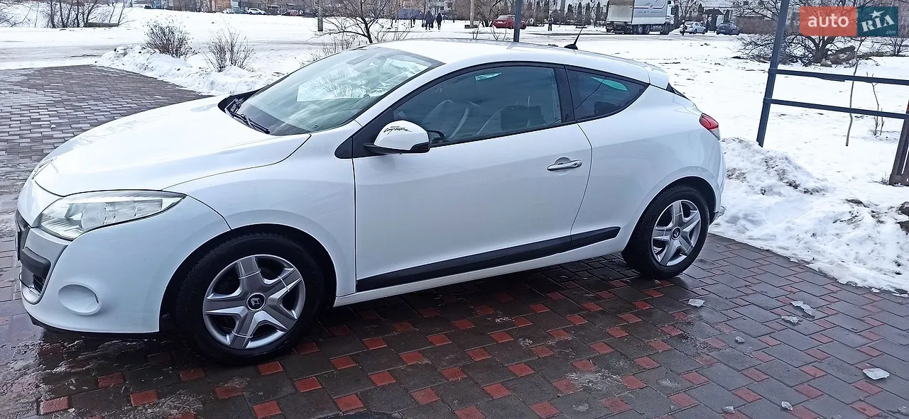 2011 Renault Megane - мініатюра 15
