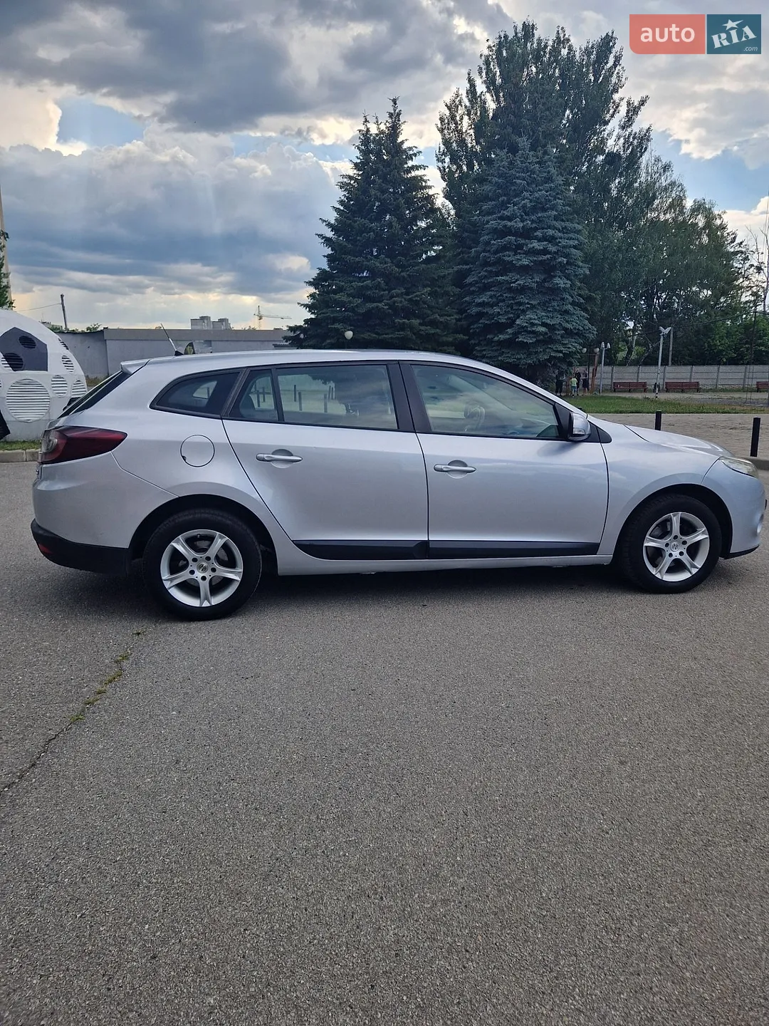 2010 Renault Megane - мініатюра 3