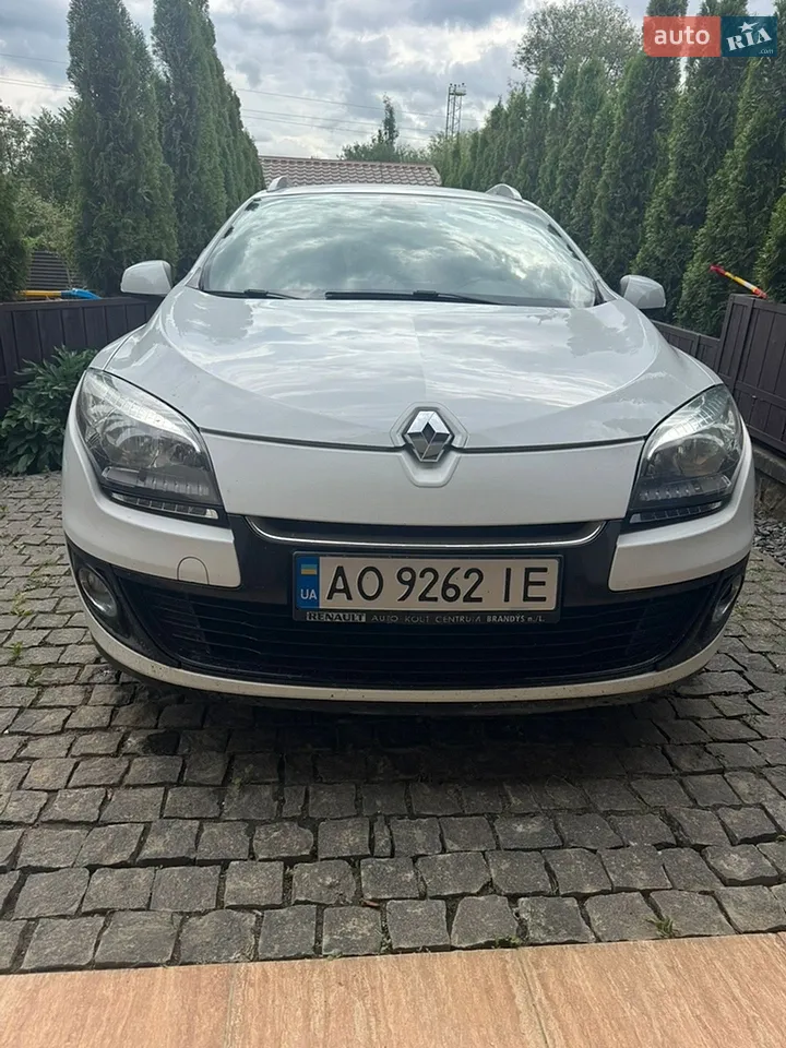 2013 Renault Megane - мініатюра 9