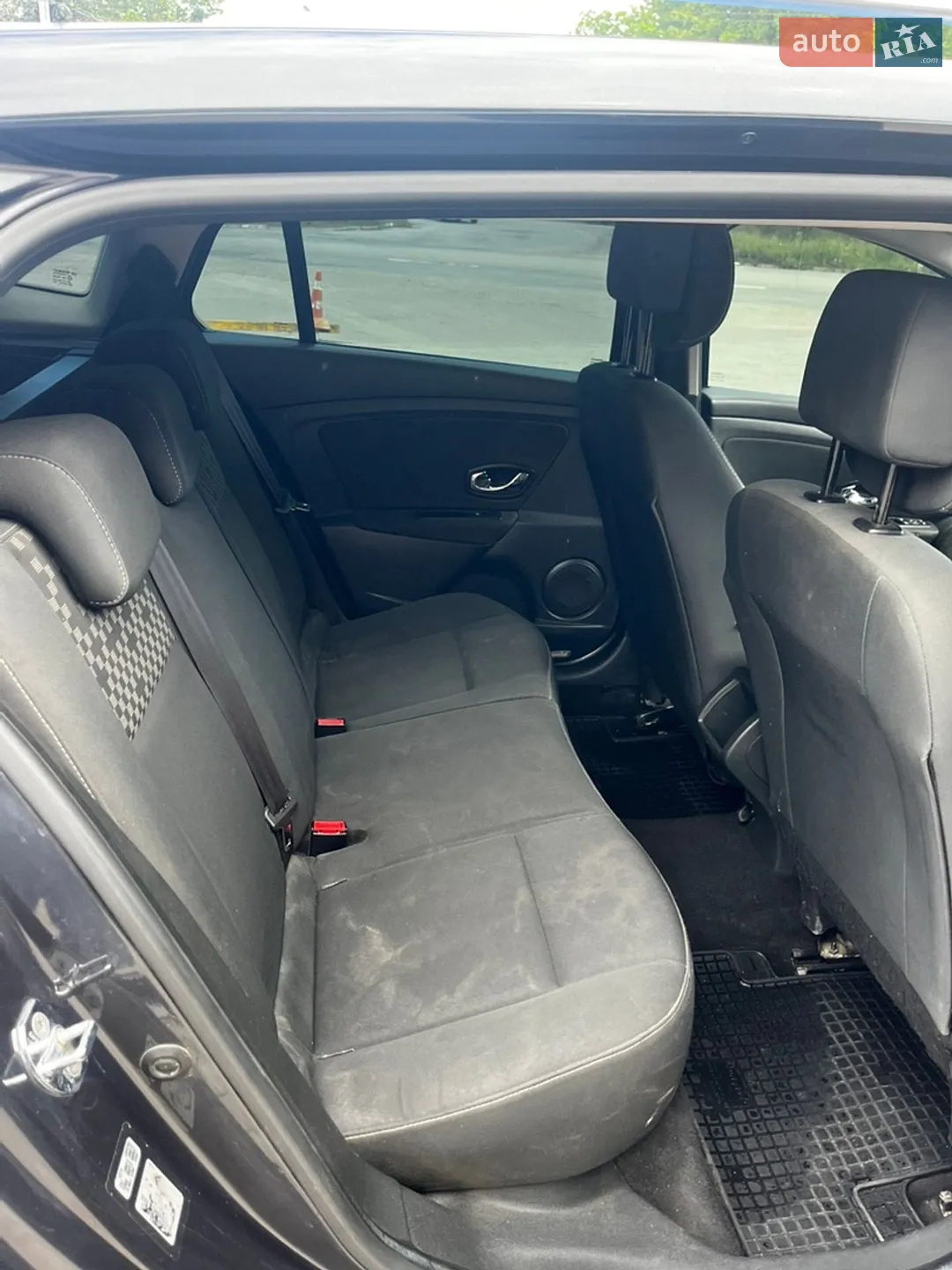 2012 Renault Megane - мініатюра 9