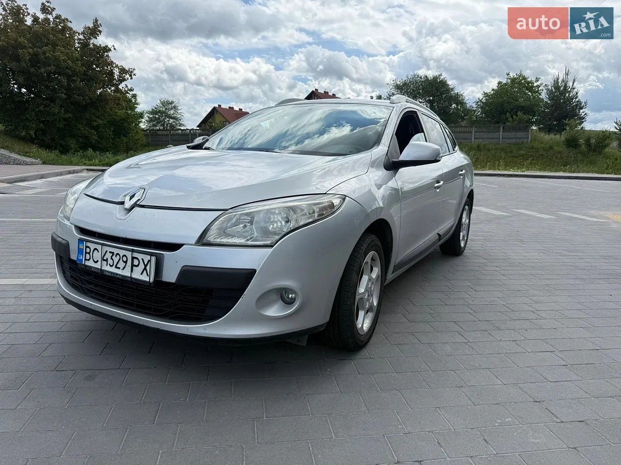 2010 Renault Megane - мініатюра 38