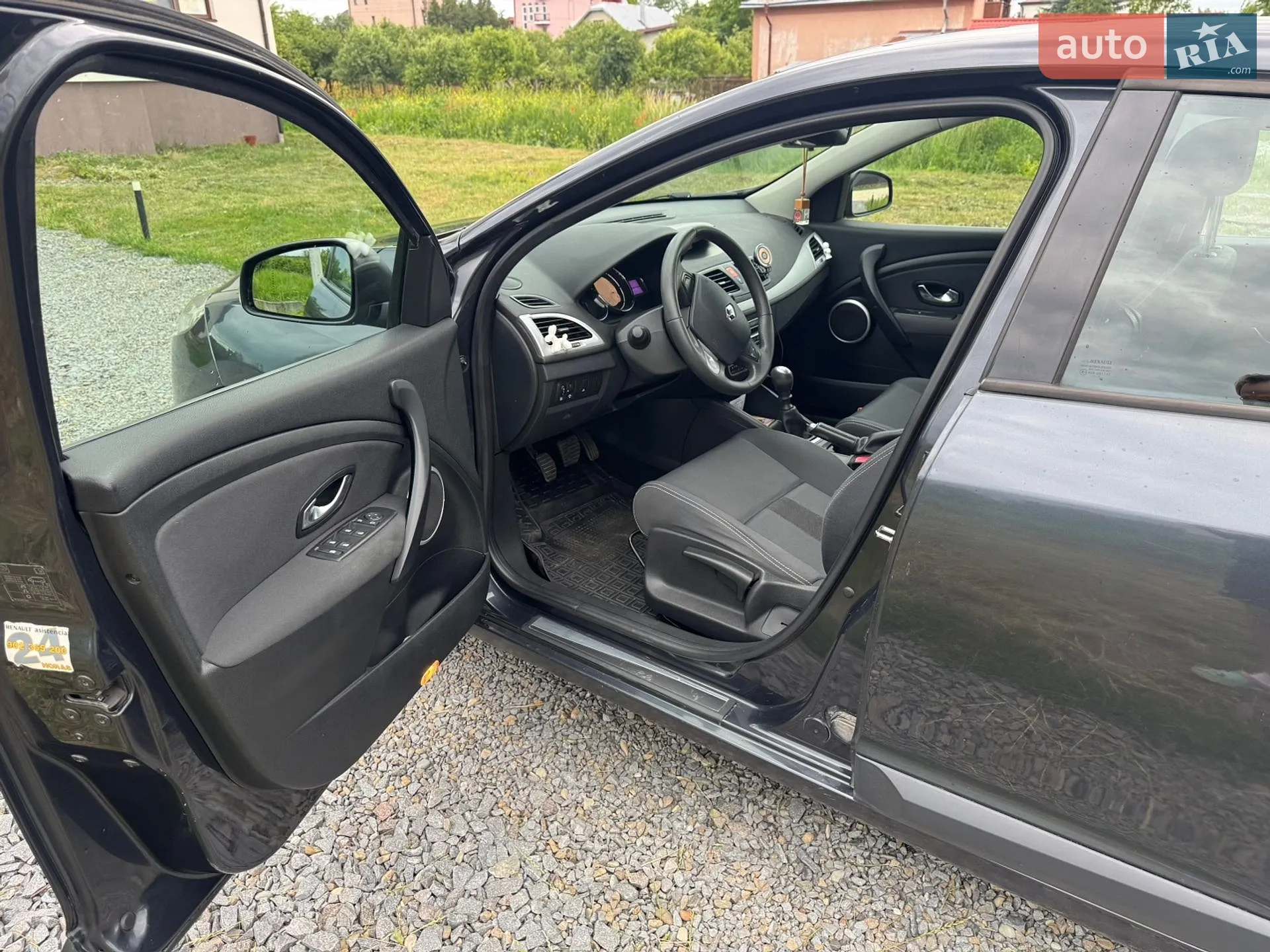 2010 Renault Megane - мініатюра 13