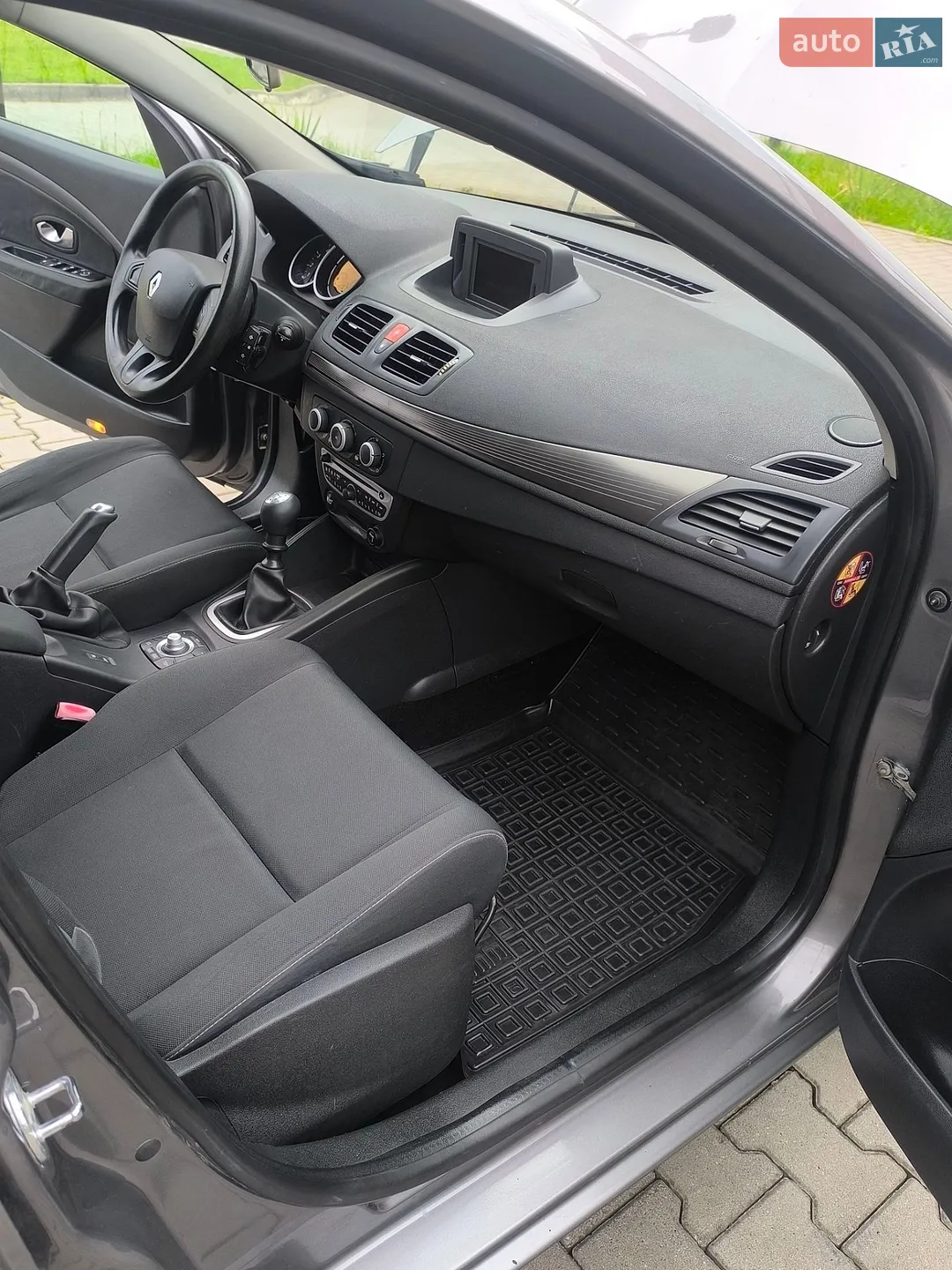 2010 Renault Megane - мініатюра 16
