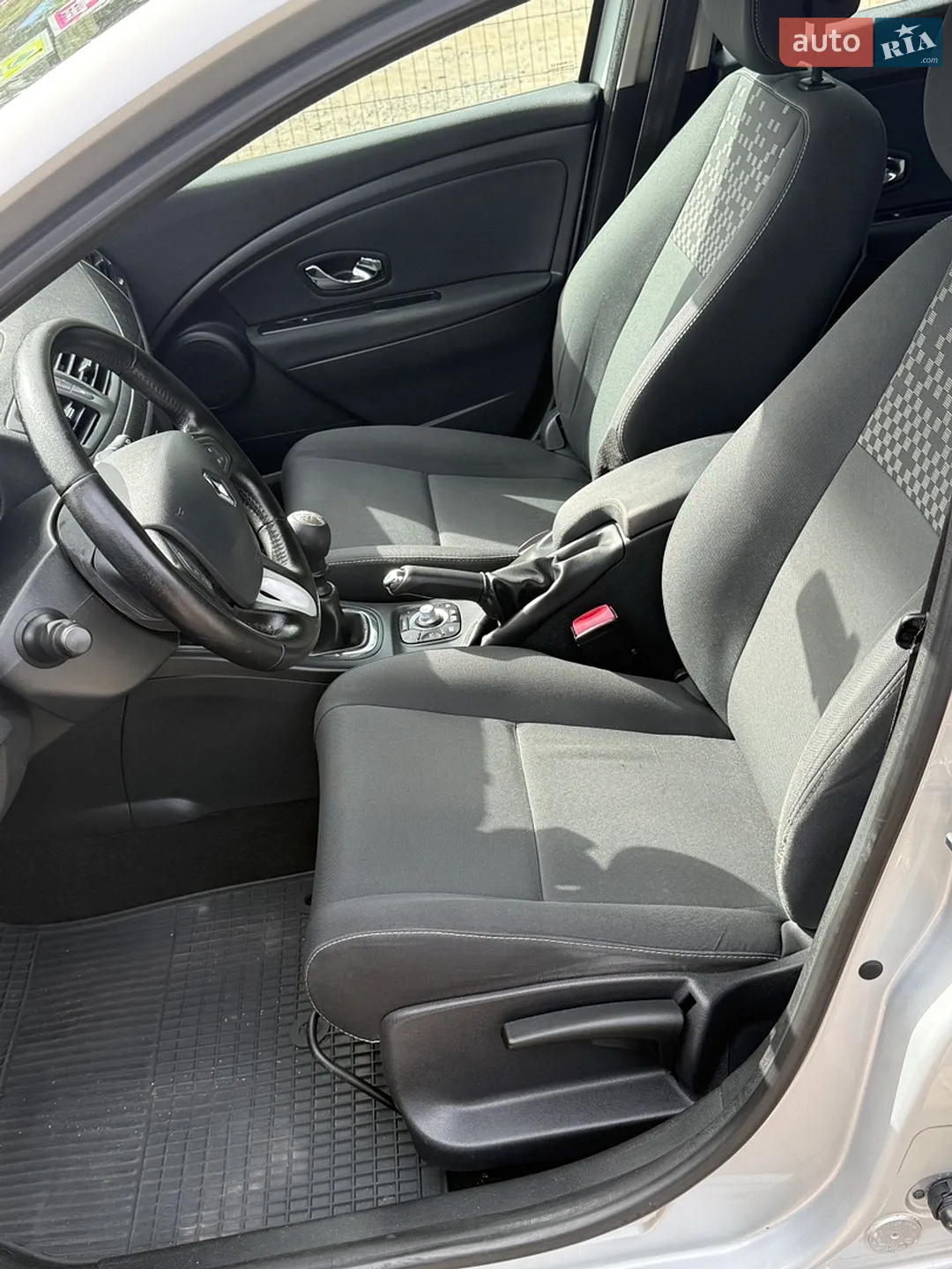2013 Renault Megane - мініатюра 11